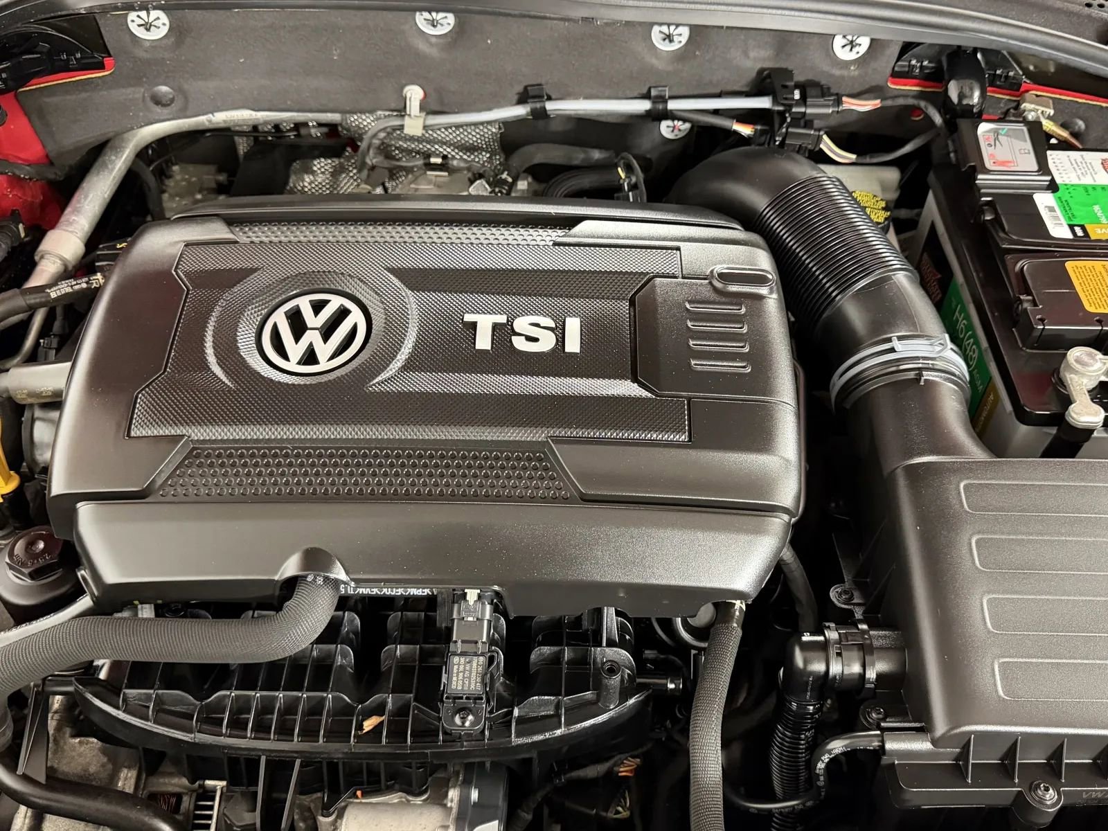 Used 2018 Volkswagen Golf SE FWD image 9