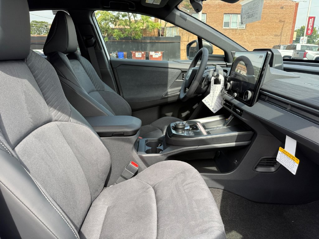 New 2026 Toyota C-HR AWD/4WD image 18