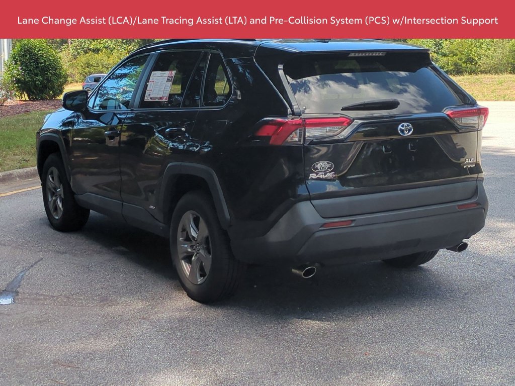 Used 2024 Toyota RAV4 XLE w/ Convenience Package AWD/4WD image 7