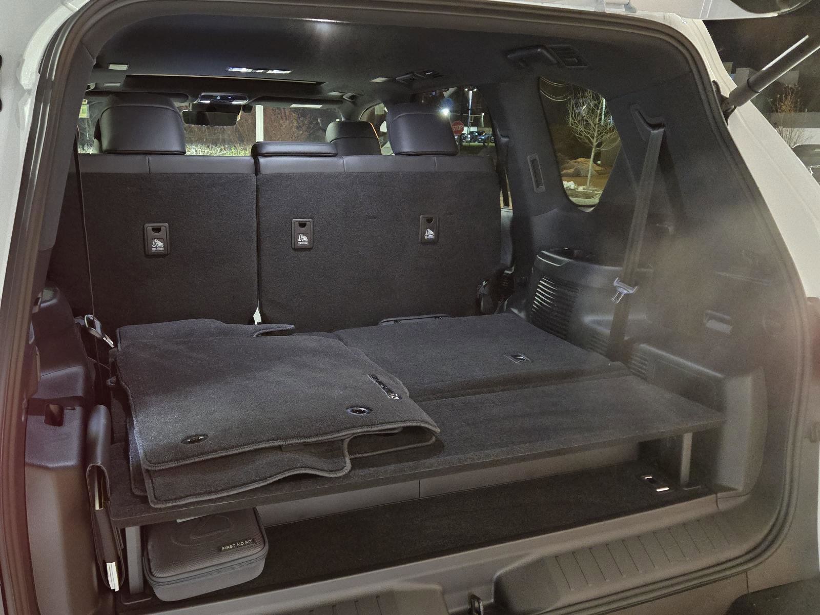 Used 2025 Lexus LX 700h F Sport image 20