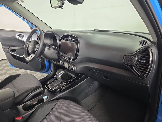 Used 2023 Kia Soul S FWD image 18