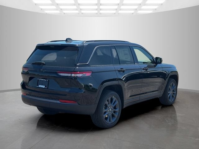 New 2026 Jeep Grand Cherokee Limited AWD/4WD image 7