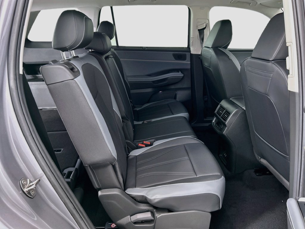 New 2027 Volkswagen Atlas SE FWD image 20