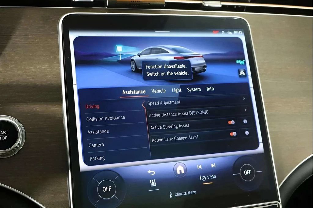Used 2022 Mercedes-Benz EQS 450+ Sedan image 29