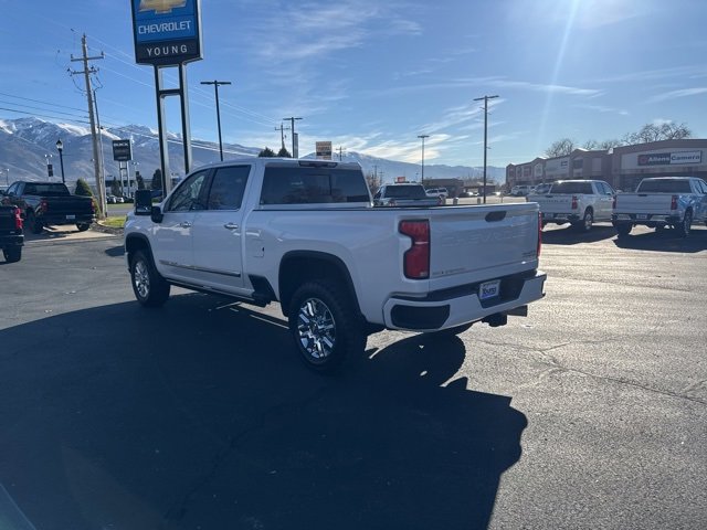 Used 2024 Chevrolet Silverado 3500 High Country w/ High Country Premium Package image 5