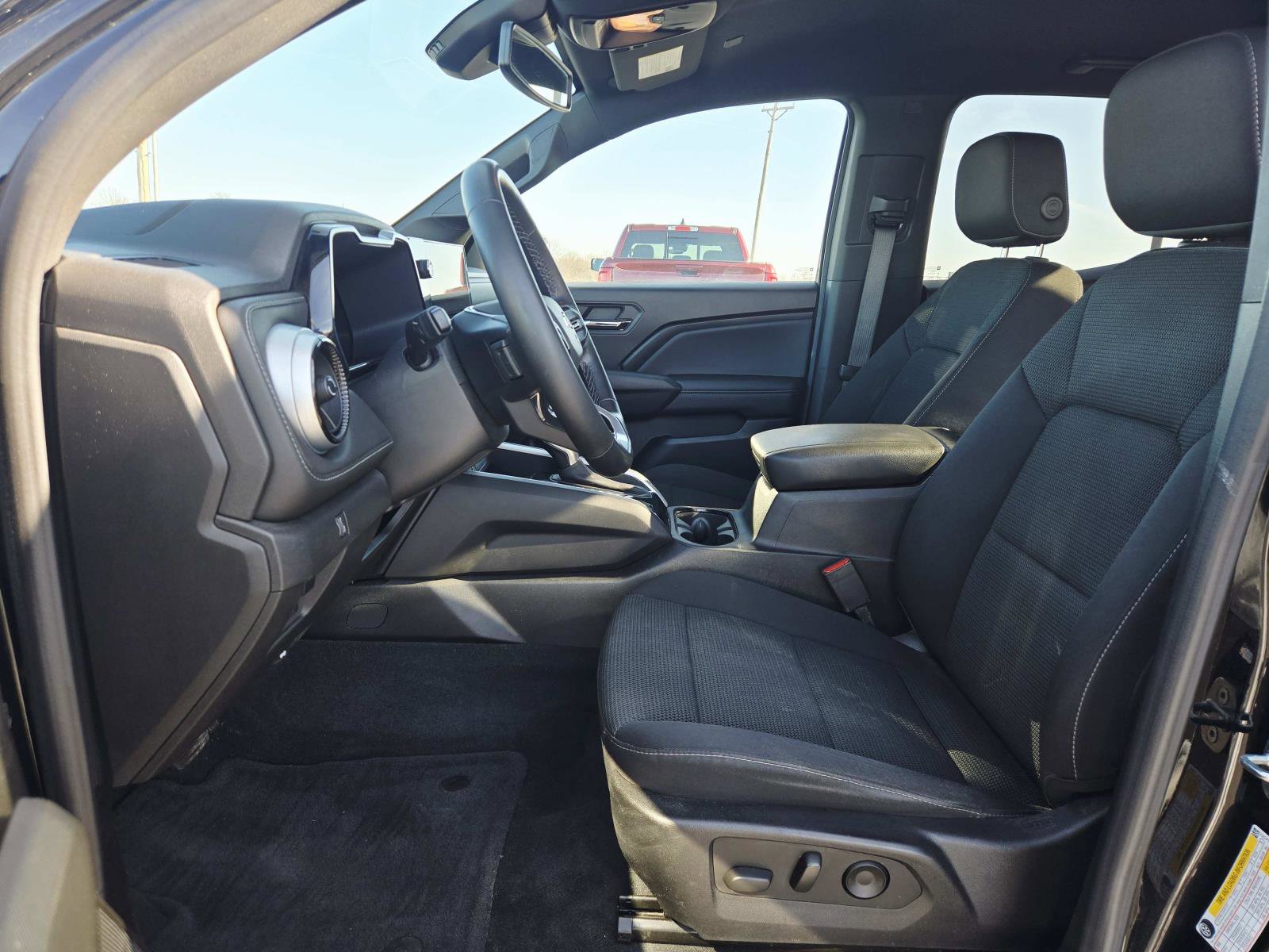 Used 2023 Chevrolet Colorado LT w/ LT Convenience Package II image 12