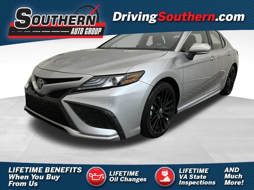Used 2024 Toyota Camry XSE FWD image 1