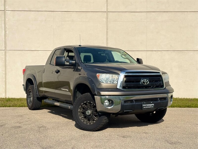 Used 2012 Toyota Tundra 4x4 Double Cab w/ Tow Pkg image 2