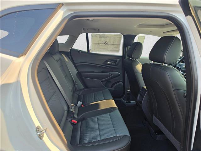 New 2026 Chevrolet Trax LT w/ Sunroof Package FWD image 12