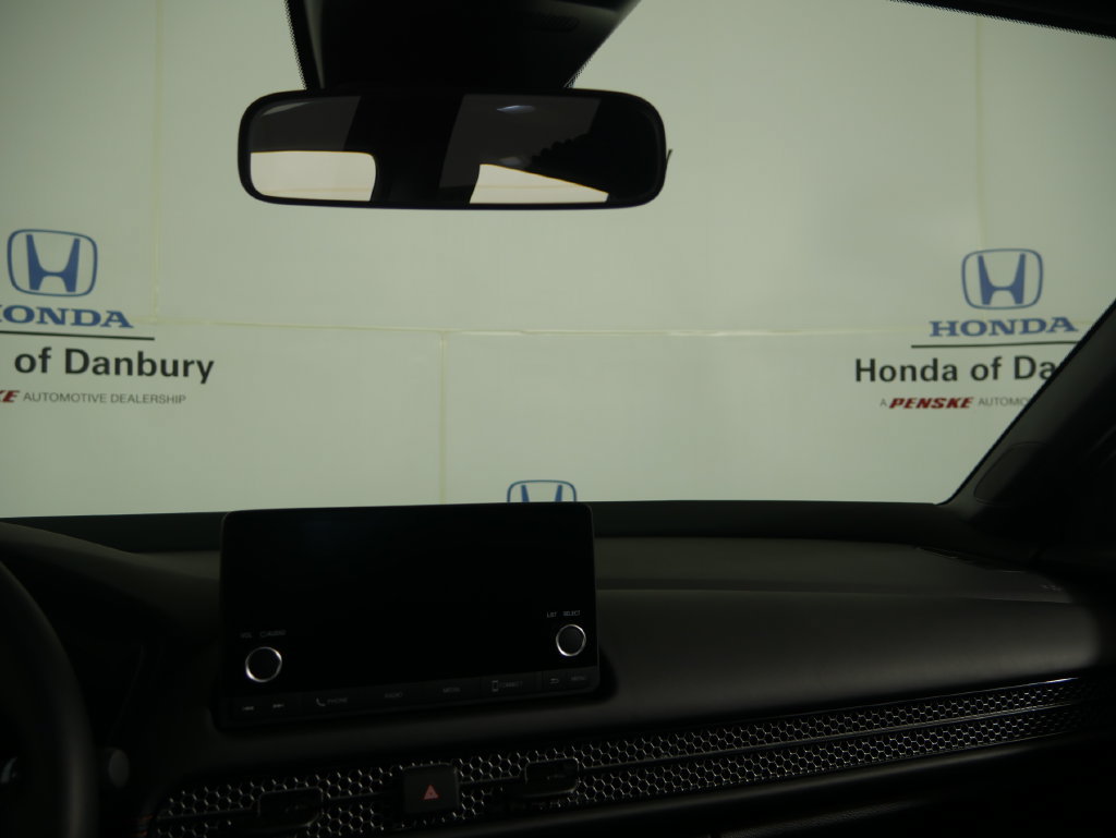 Used 2025 Honda HR-V Sport image 14