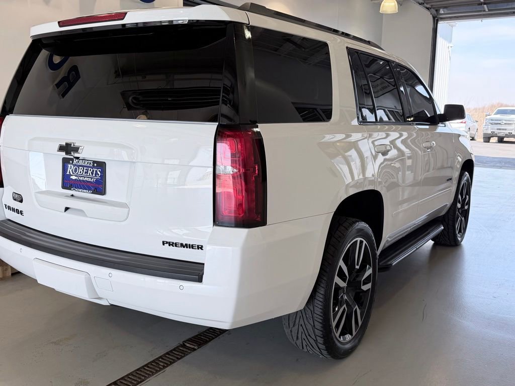 Used 2019 Chevrolet Tahoe Premier AWD/4WD image 3