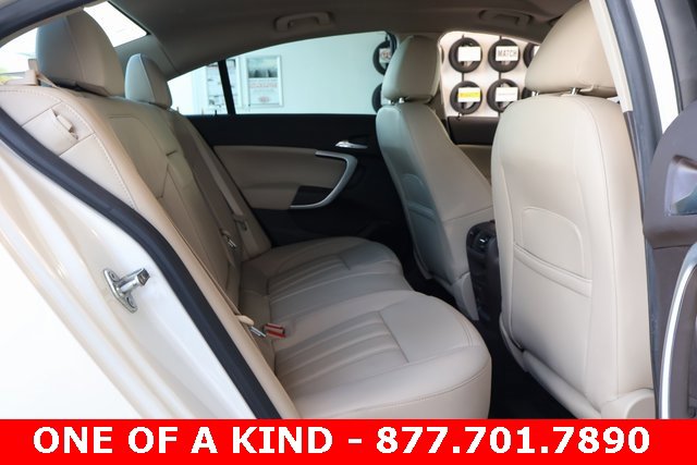 Used 2013 Buick Regal Premium image 18