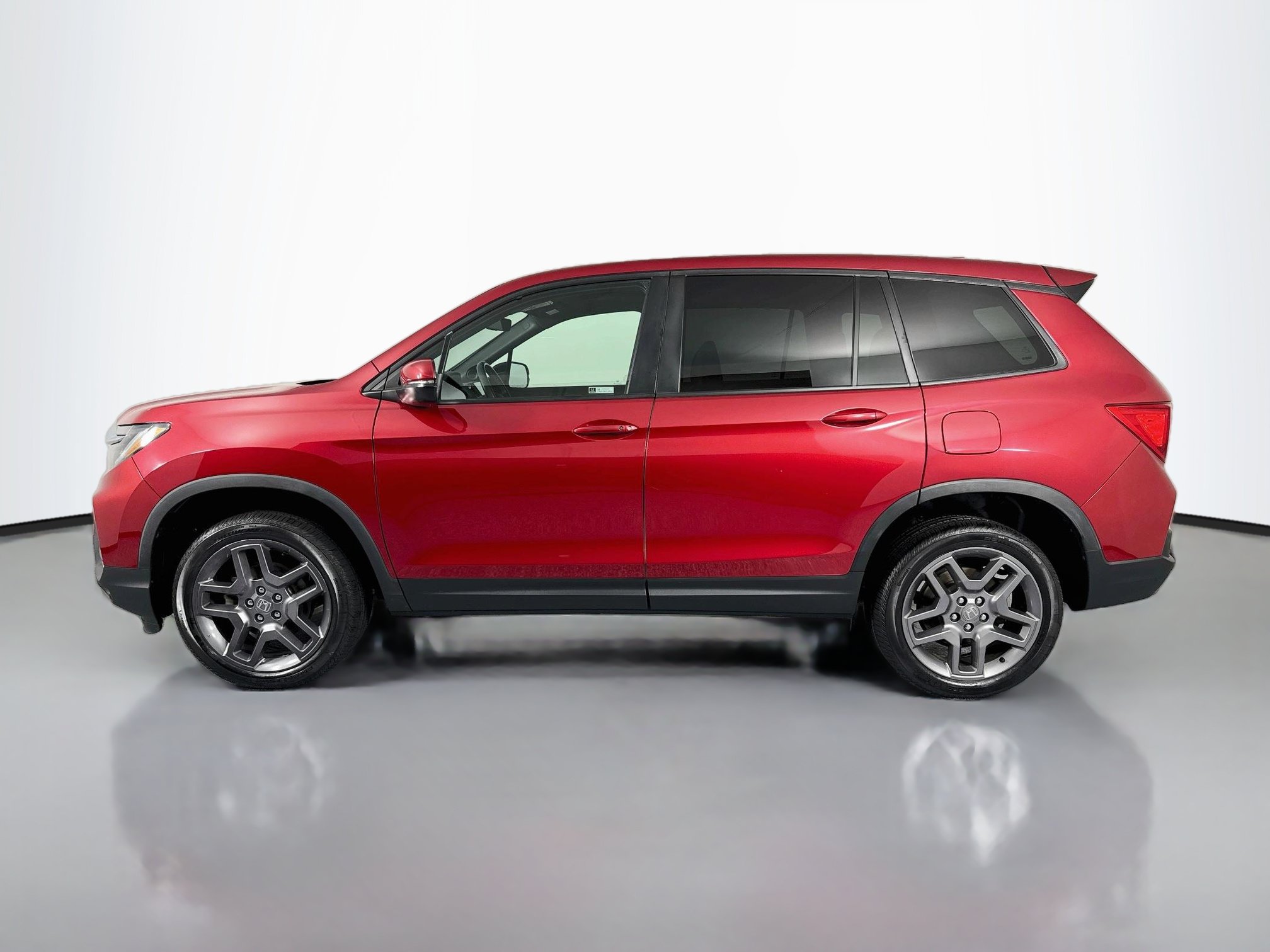 Certified 2023 Honda Passport EX-L image 8