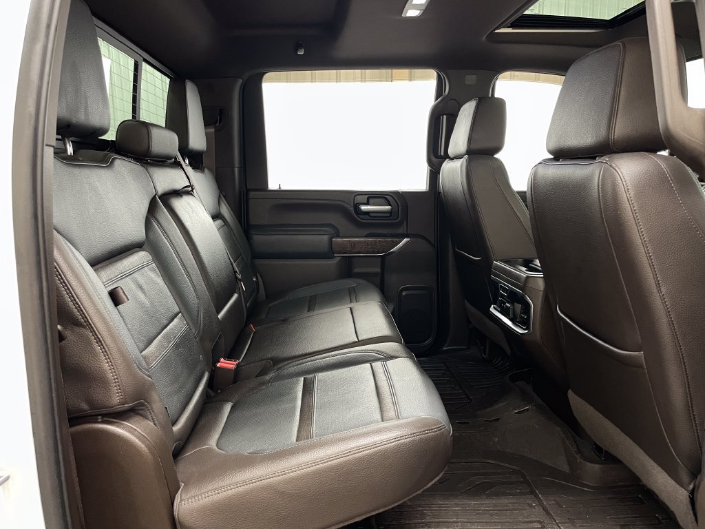 Used 2021 GMC Sierra 2500 Denali w/ Denali Ultimate Package AWD/4WD image 46