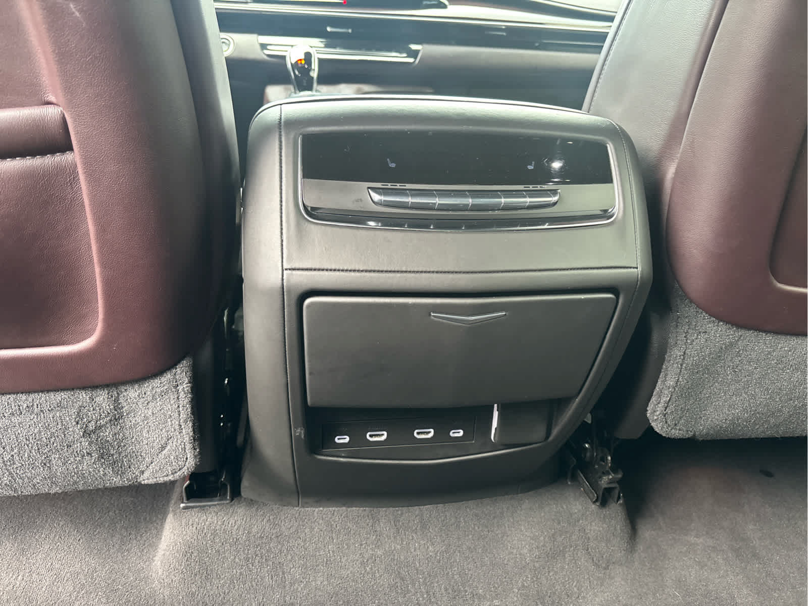 Used 2021 Cadillac Escalade Sport Platinum AWD/4WD image 32