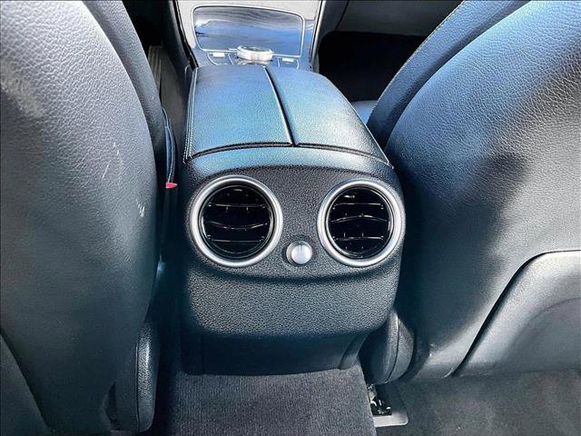 Used 2018 Mercedes-Benz C 300 C 300 image 25