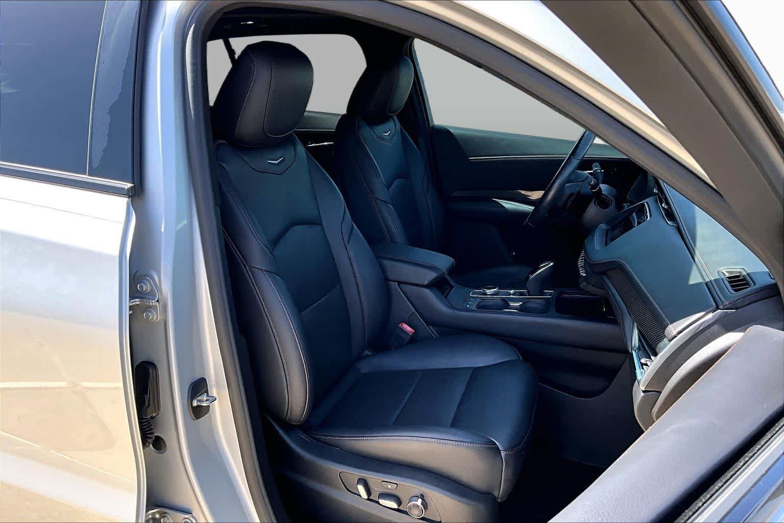 Used 2020 Cadillac XT4 Sport FWD image 9