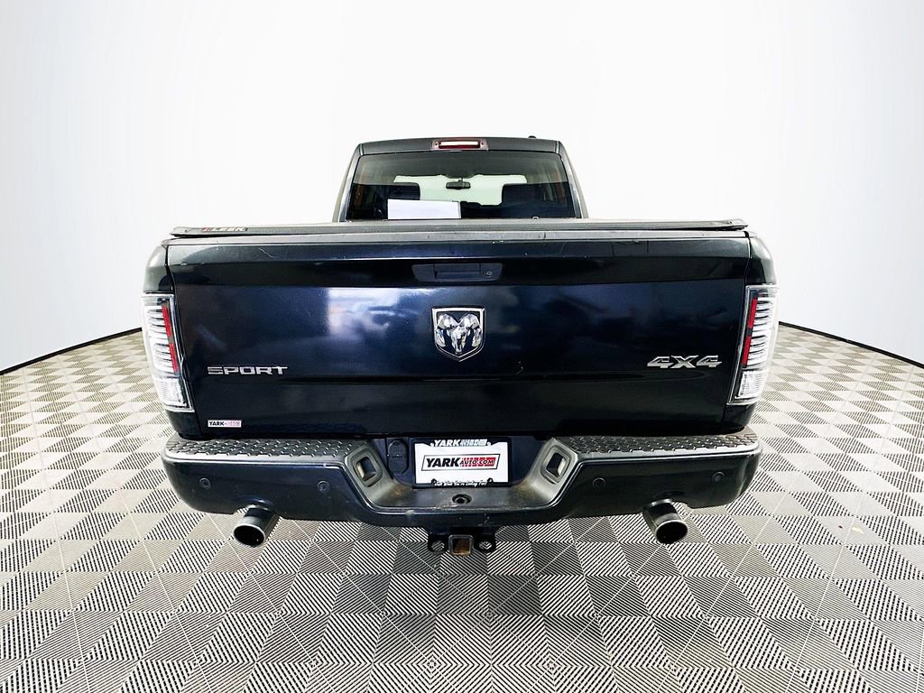 Used 2011 RAM 1500 Sport w/ Sport Premium Group image 9