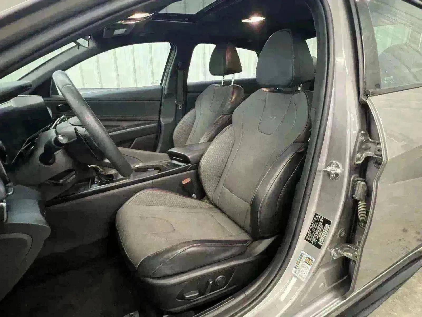 Used 2023 Hyundai Elantra N Line image 4