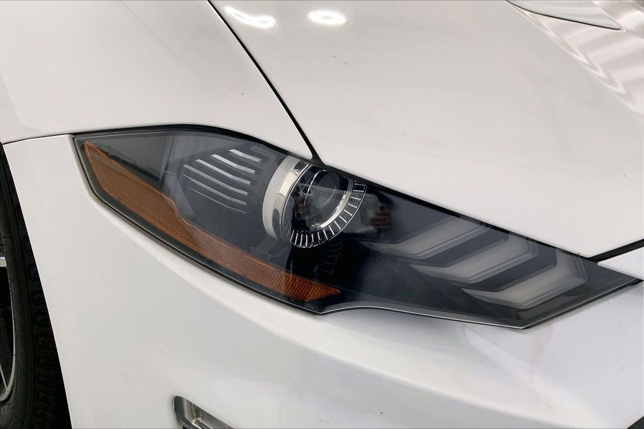 Used 2020 Ford Mustang Premium image 12