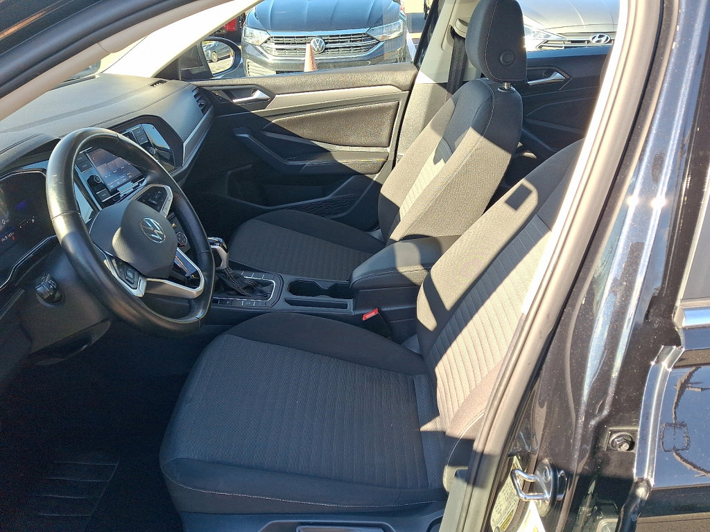 Used 2024 Volkswagen Jetta S image 23