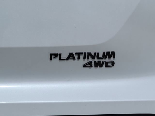 New 2026 Nissan Pathfinder Platinum image 12