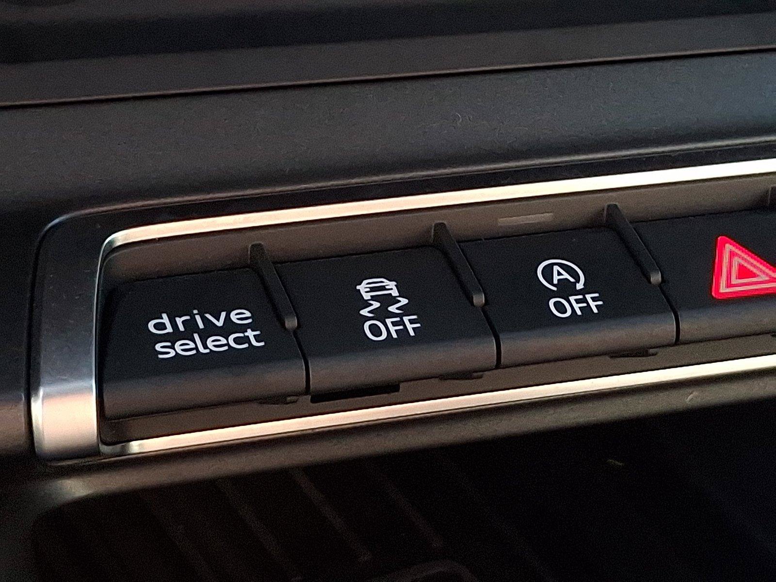 Certified 2024 Audi Q3 2.0T Premium AWD/4WD image 24