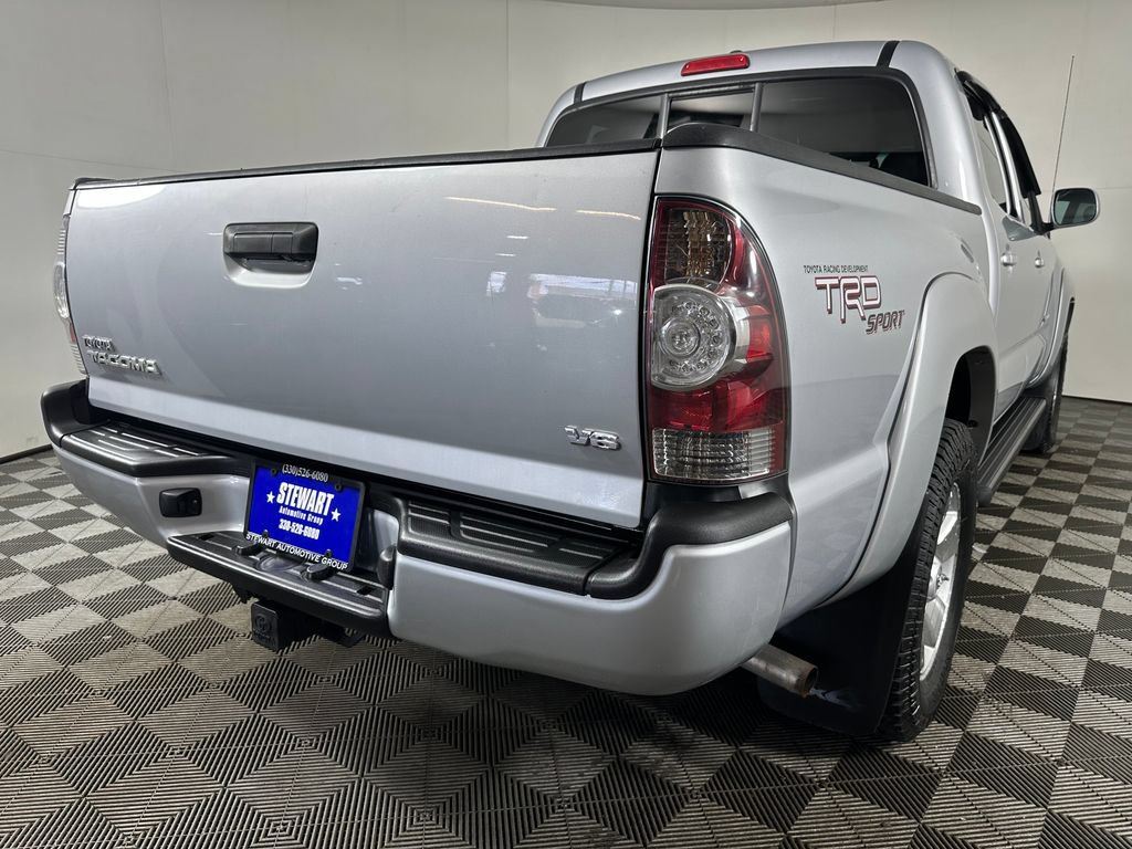 Used 2011 Toyota Tacoma 4x4 Double Cab w/ TRD Sport Pkg image 5