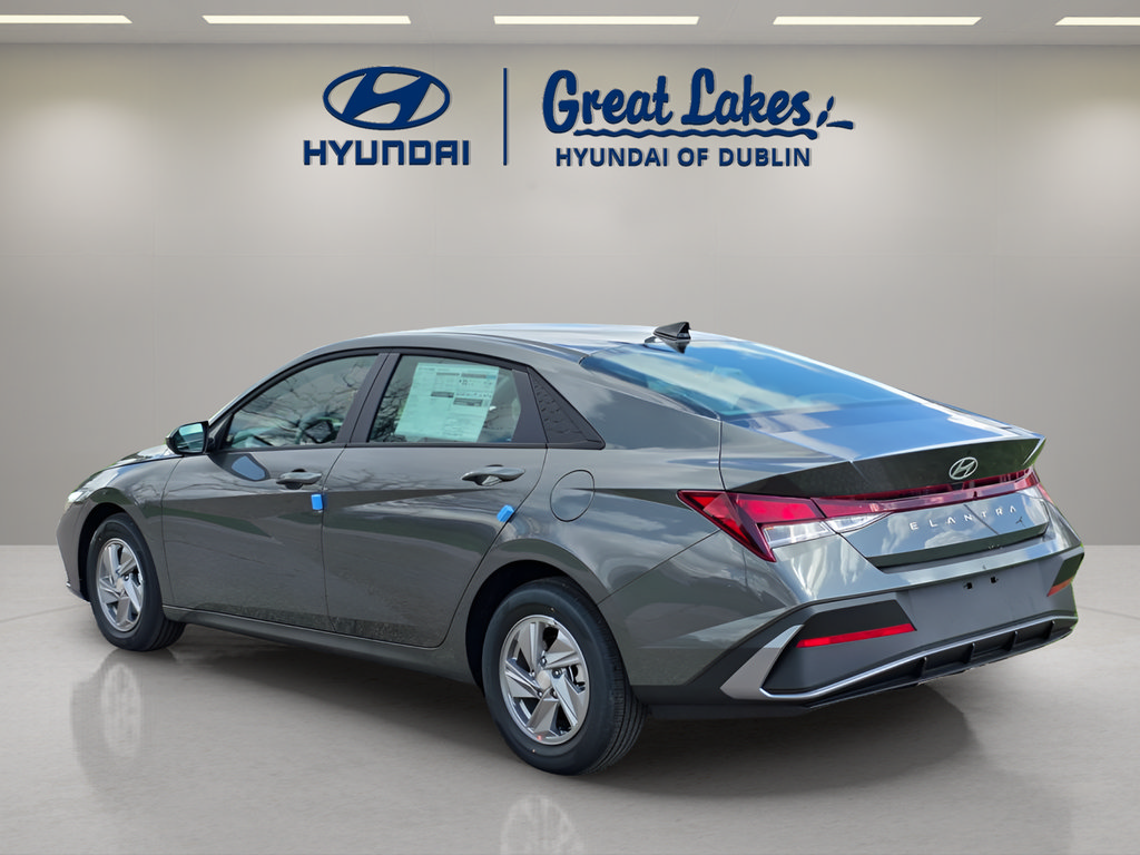New 2026 Hyundai Elantra SE w/ Cargo Package FWD image 3