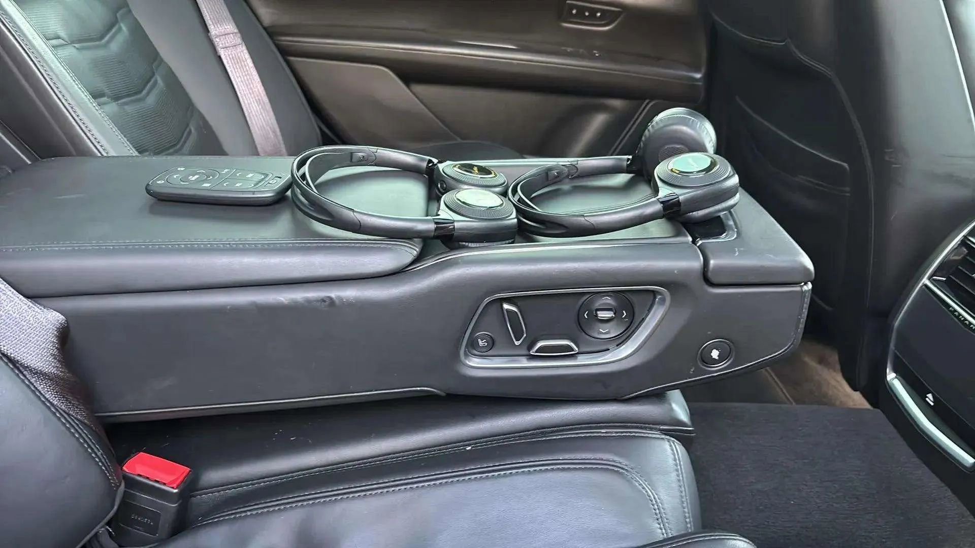 Used 2017 Cadillac CT6 Platinum image 65