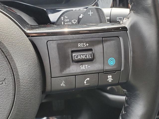 Used 2023 Nissan Pathfinder Platinum image 21