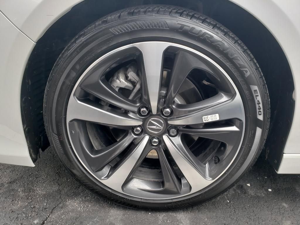 Certified 2025 Acura TLX w/ Technology Package image 35