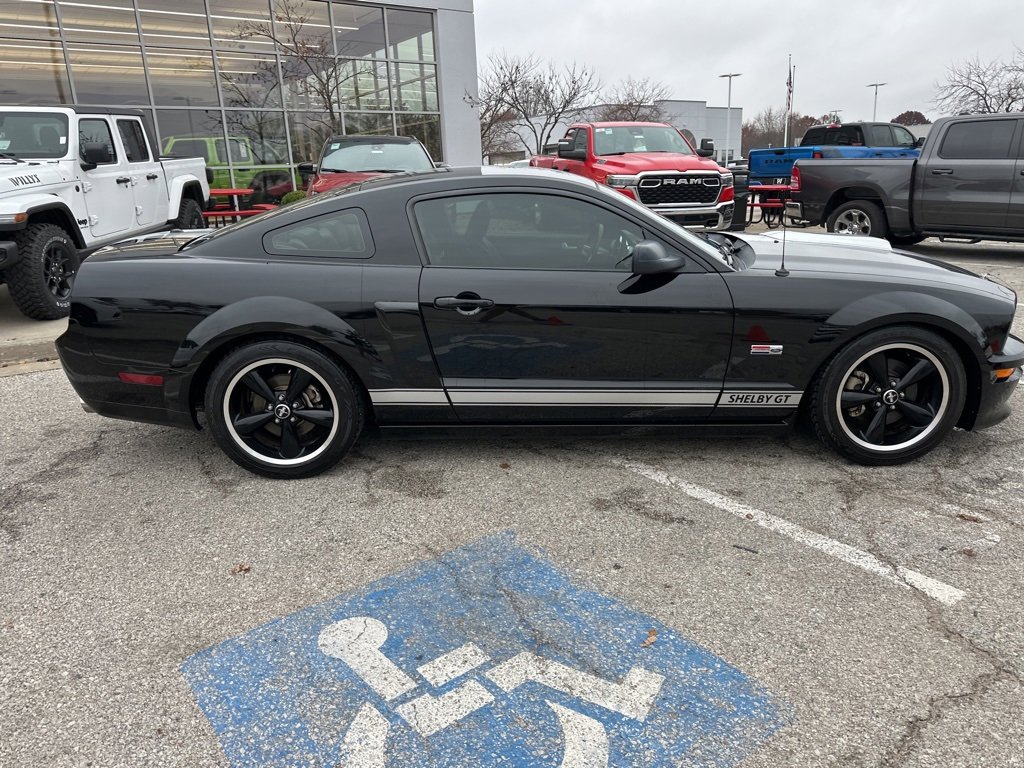 Used 2007 Ford Mustang GT Premium image 34