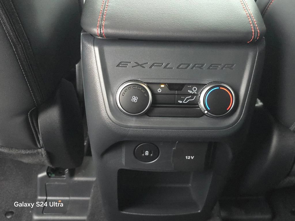 New 2026 Ford Explorer ST-Line image 19