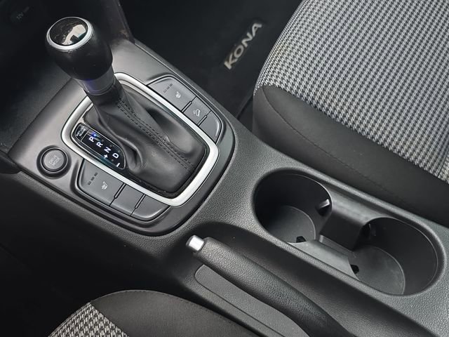 Used 2021 Hyundai Kona SEL w/ Cargo Package image 23