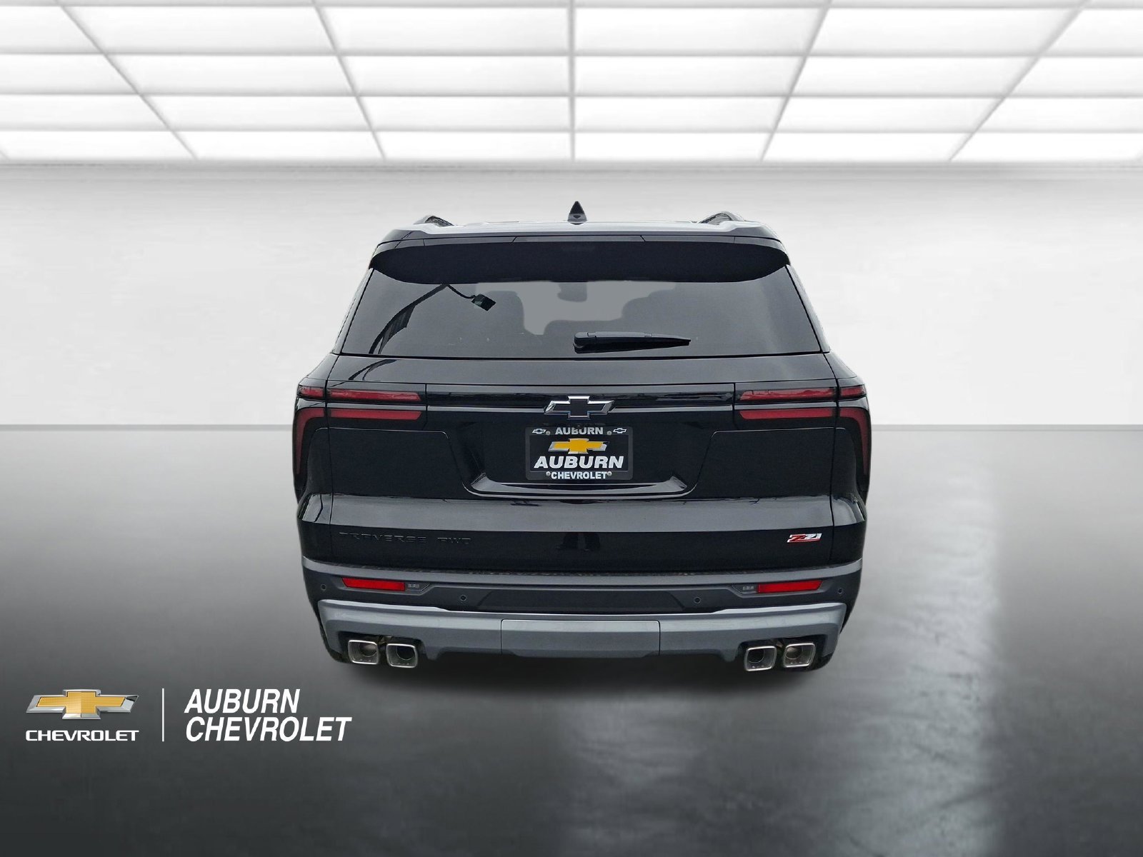 New 2026 Chevrolet Traverse Z71 w/ Enhanced Driving Package AWD/4WD image 4
