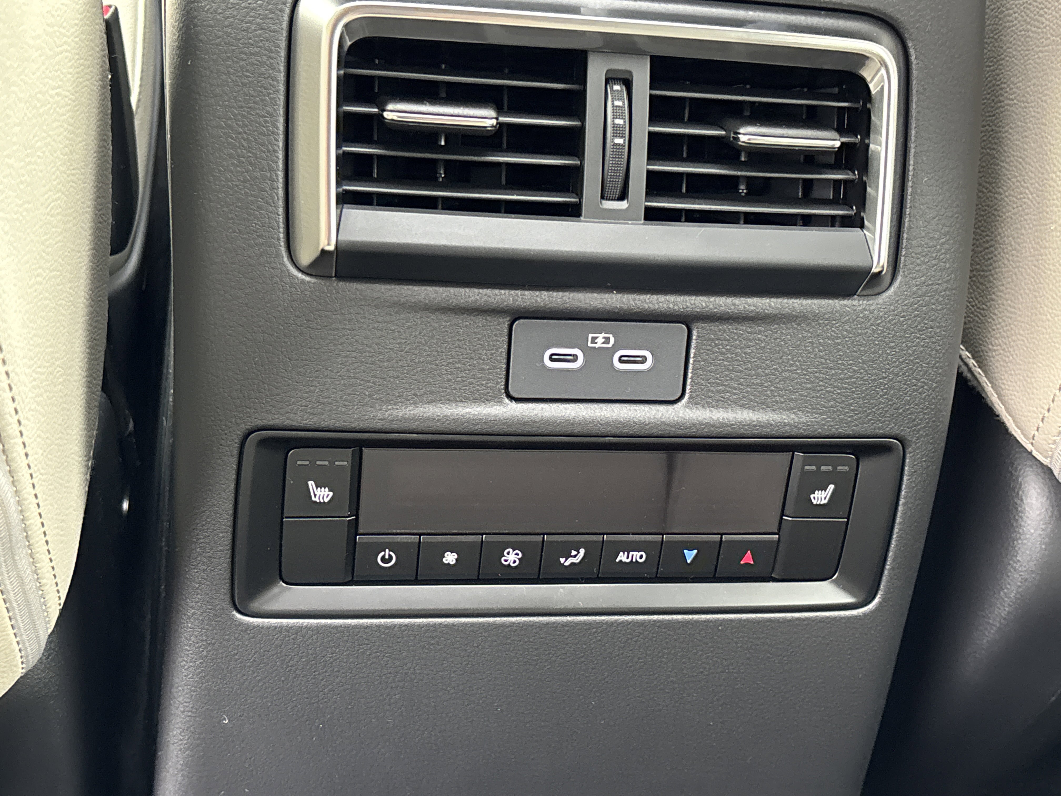 New 2026 MAZDA CX-90 3.3 Turbo w/ Preferred Package image 19