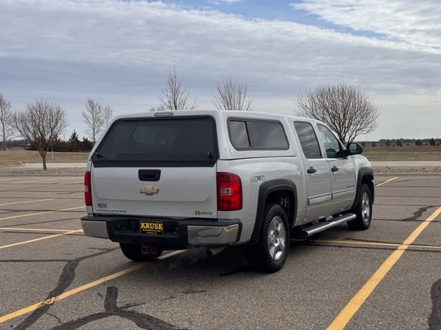 Used 2010 Chevrolet Silverado 1500 4x4 Crew Cab Hybrid image 3