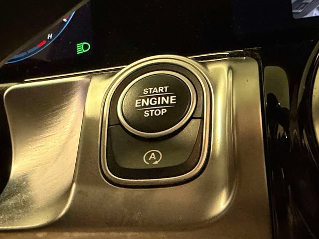 Certified 2023 Mercedes-Benz GLB 250 4MATIC image 31