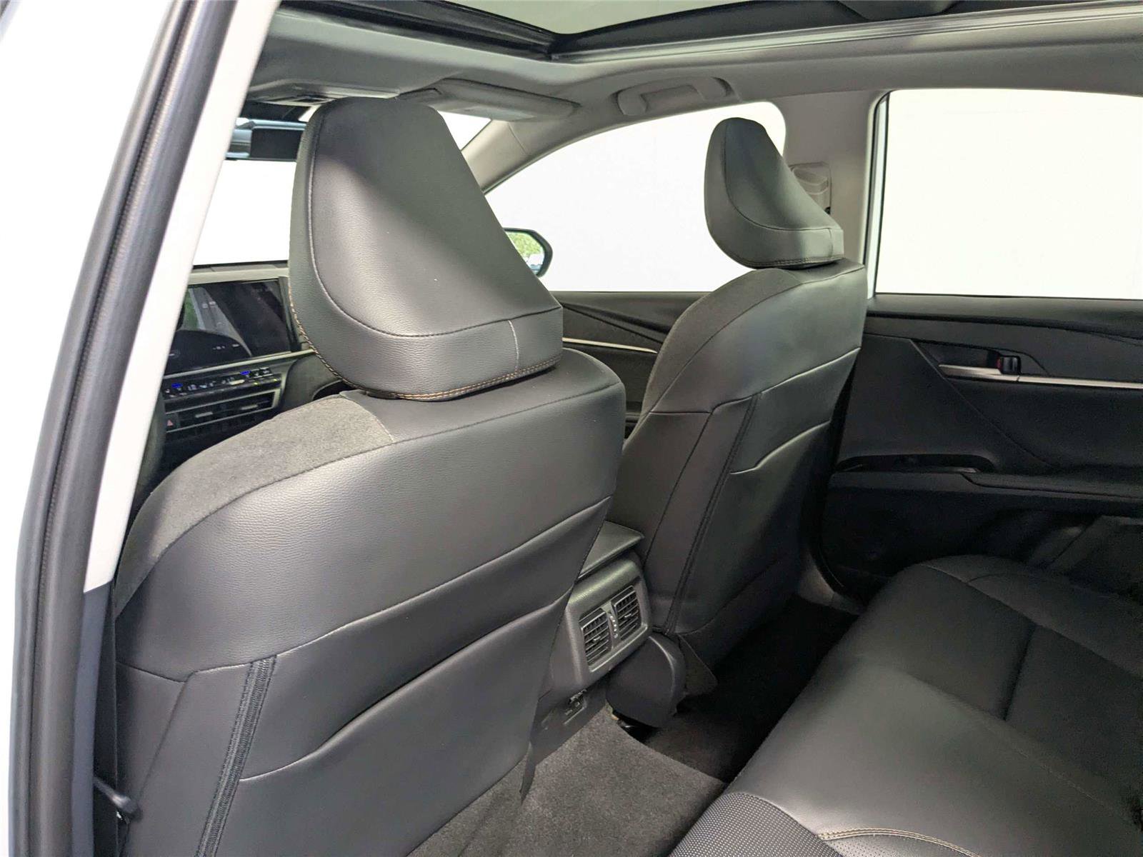 Certified 2025 Toyota Camry XLE w/ Premium Plus Package image 34