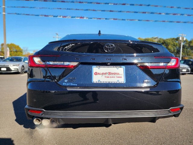 New 2026 Toyota Camry SE image 5