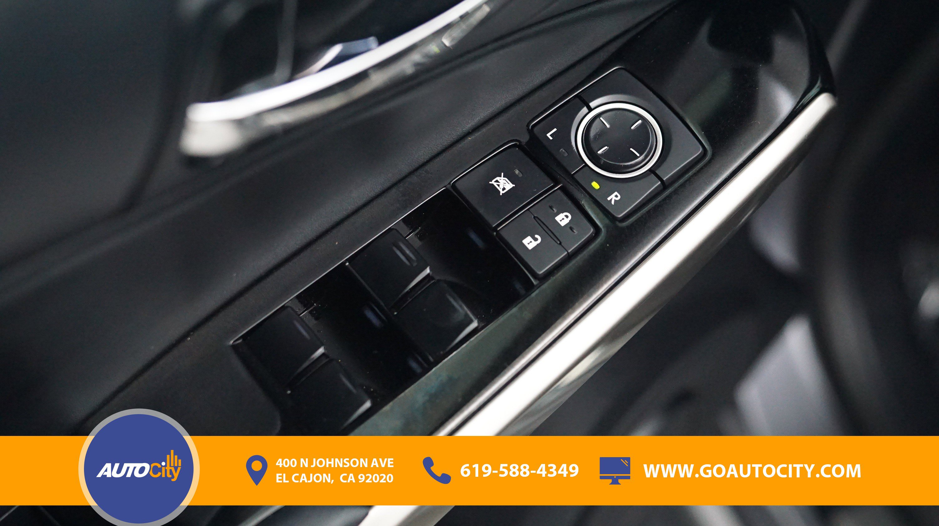 Used 2016 Lexus IS 200t image 19