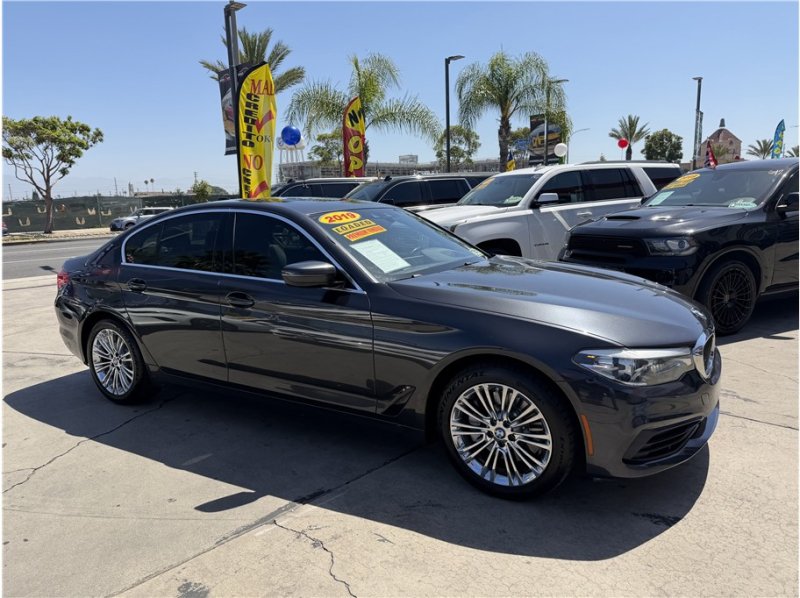 Used 2019 BMW 540i w/ Convenience Package RWD image 56