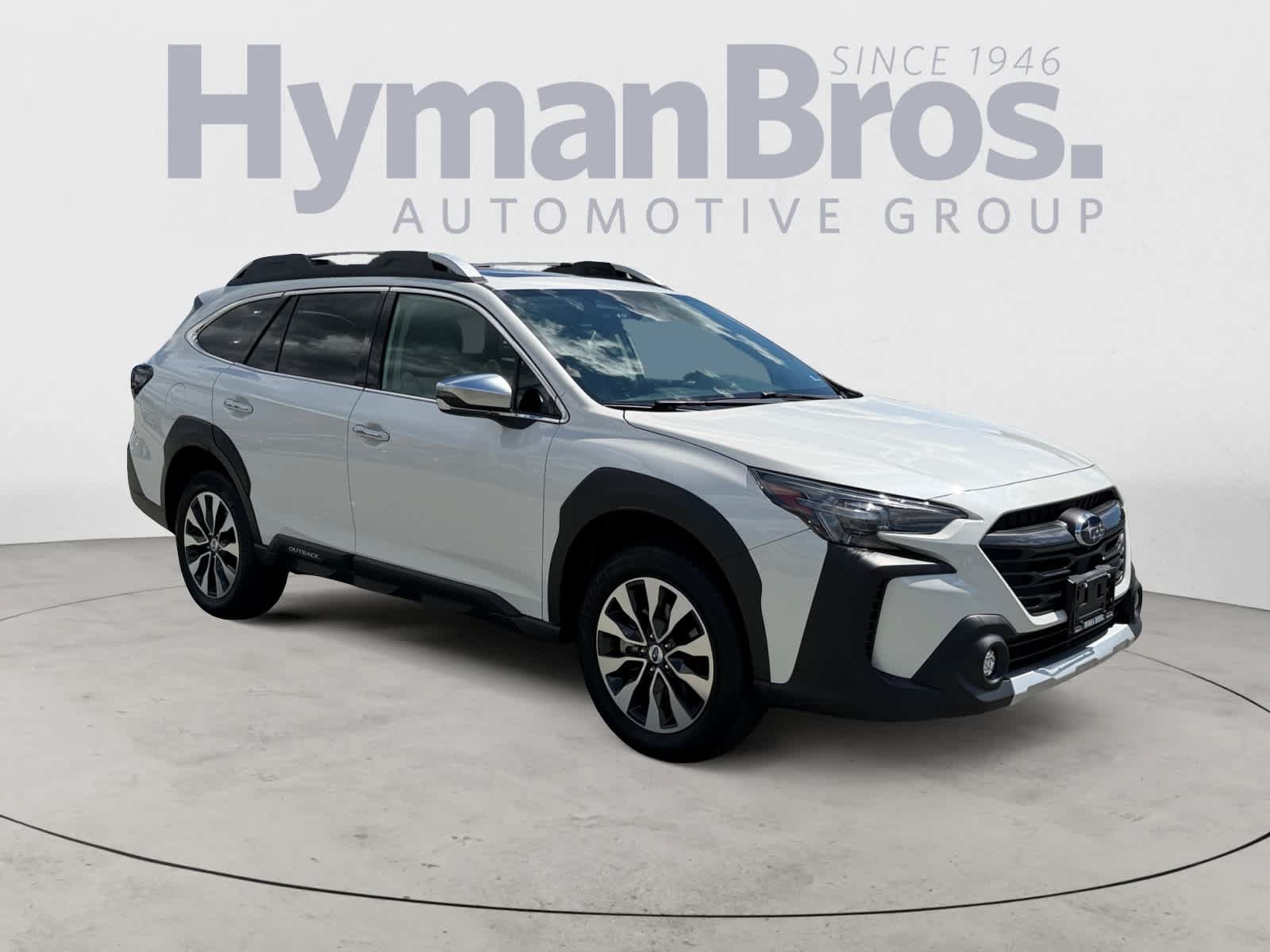 Certified 2024 Subaru Outback Touring AWD/4WD image 1