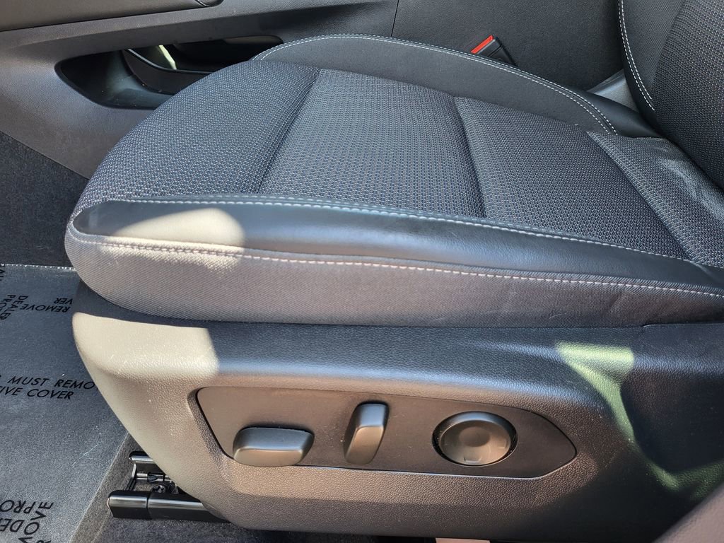 Used 2021 Buick Envision Preferred w/ Sport Touring Package FWD image 19