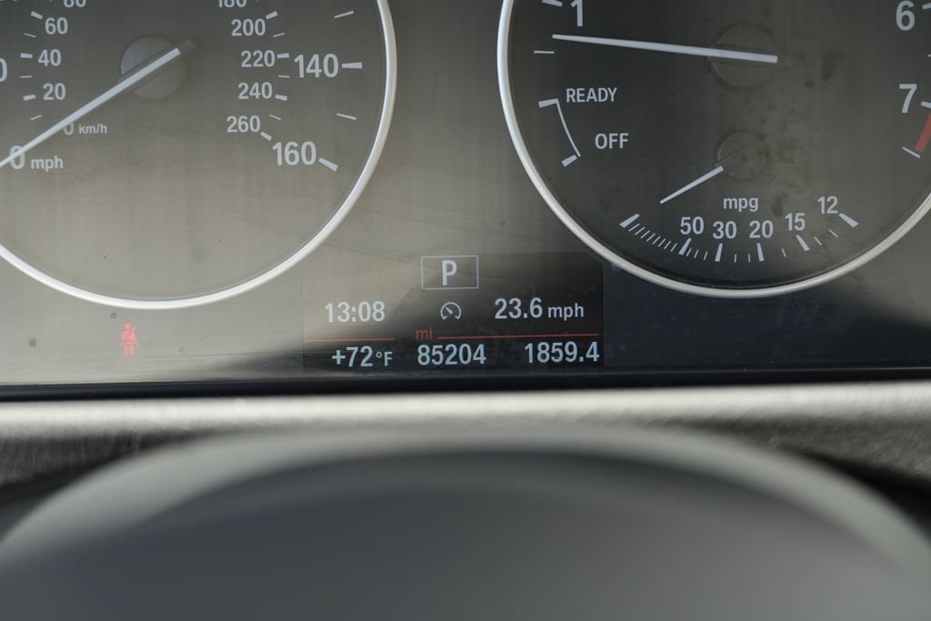 Used 2018 BMW 320i xDrive Sedan AWD/4WD image 46