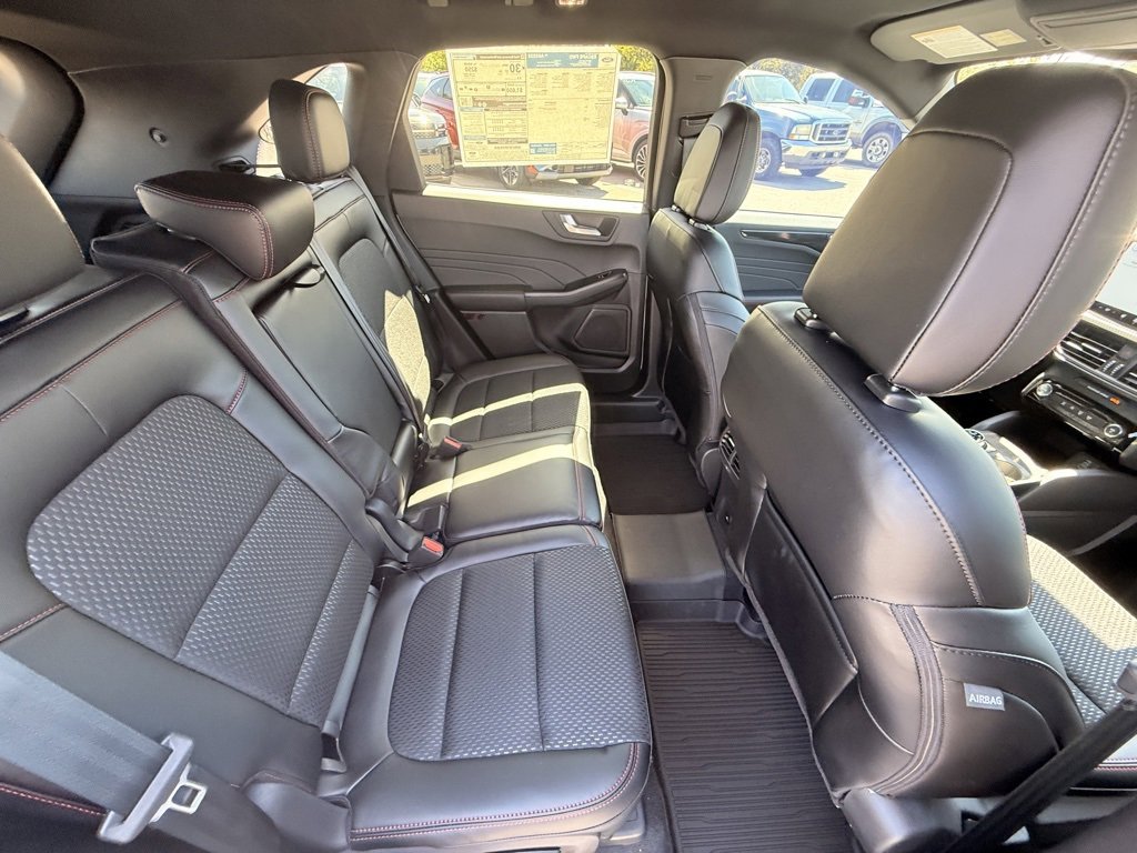 New 2026 Ford Escape ST-Line w/ Tech Pack #1 image 13