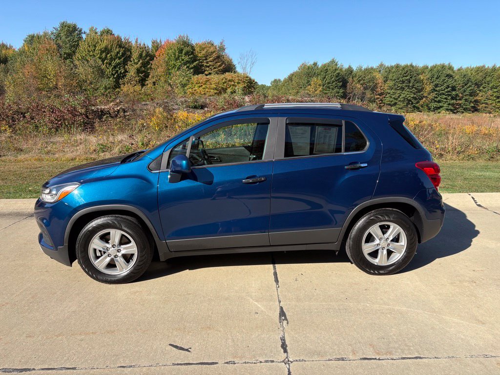 Used 2019 Chevrolet Trax LT w/ LT Convenience Package FWD image 6