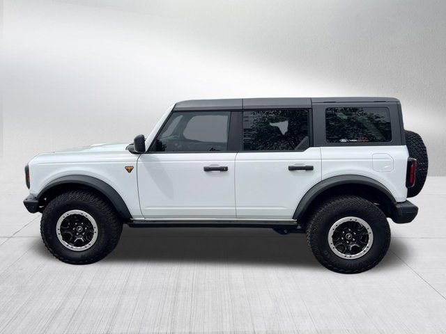 Used 2023 Ford Bronco Badlands w/ Sasquatch Package image 9