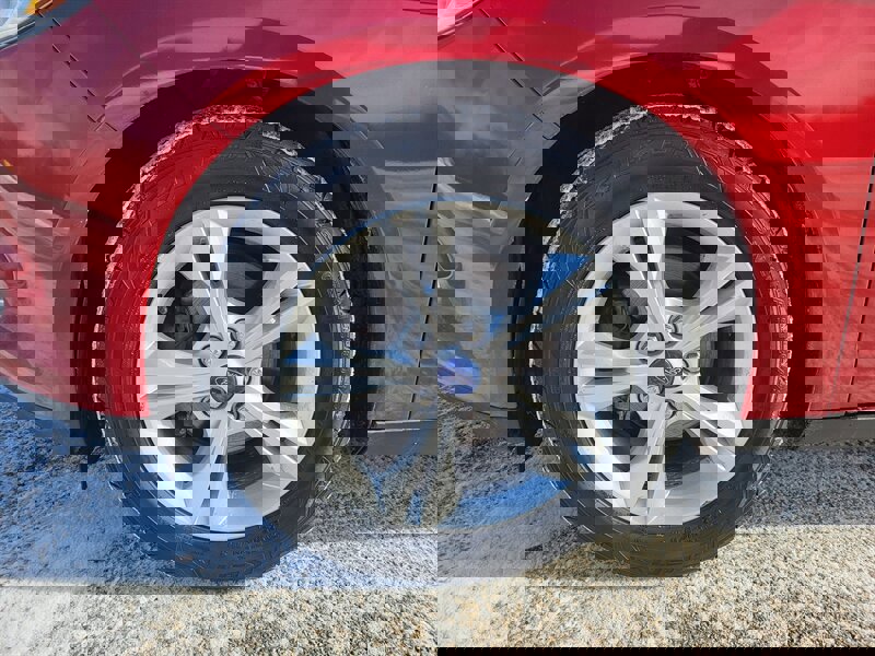 Used 2012 Ford Focus SE w/ SE Sport Pkg image 29